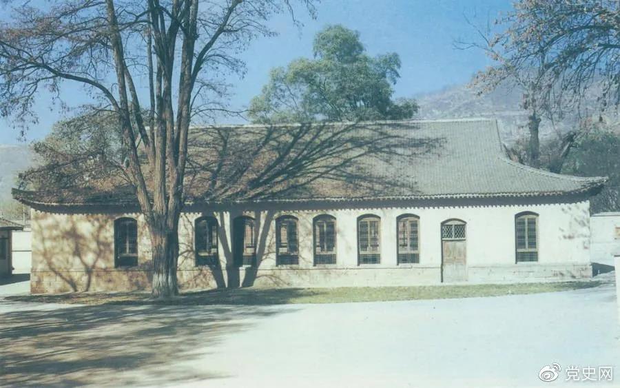 ����ƺ�����fַ��λ���Ӱ��Ǳ���������܊ί�Ͱ�·܊����1937����1947��3�µ����ڵء�