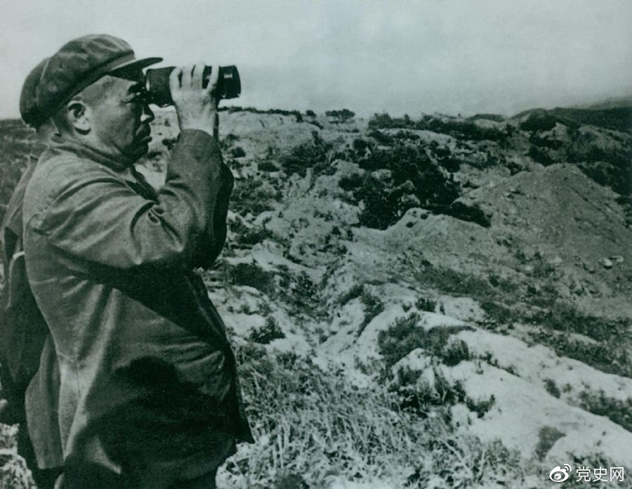 1950��10��8�գ�ë�ɖ|�������ў�־Ը܊˾��T������ί�T���D�������ڳ��rǰ����