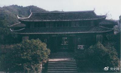 ͨ����(hu��)�h�o(j��)��ء������Ǖ�Ժ��1934��12�£�ë�ɖ|��ͨ�������й�����ؓ(f��)؟(z��)�˵ľo����(hu��)�h��ӑՓ�t܊�Є�(d��ng)�����}��