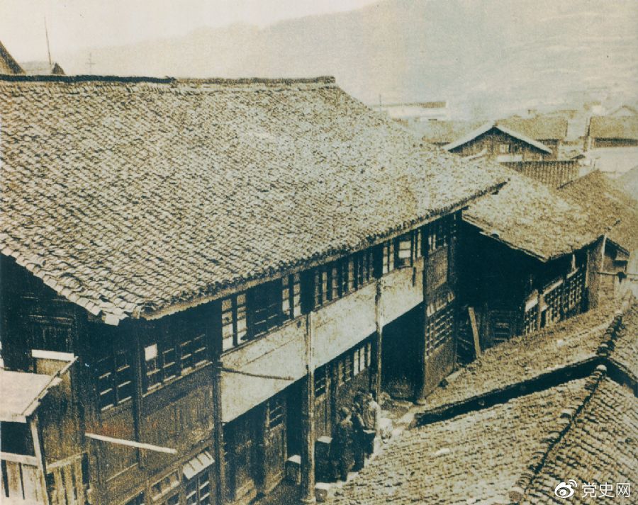 1934��12��18�գ��й��������ξ����F����ƽ���_��(hu��)�h������(j��)ë�ɖ|�Ľ��h��ͨ�^�Q�h���ŗ���������ͬ�t�����t��܊�F(tu��n)��(hu��)�ϵ�Ӌ(j��)���������F�ݱ����M(j��n)܊���D���(hu��)�h�fַ��